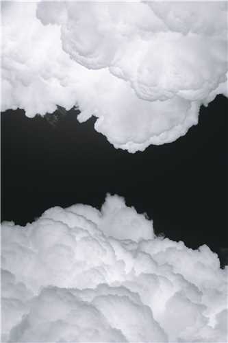 تابلو ابر در آسمان سیاه 30*20 سانتی متر