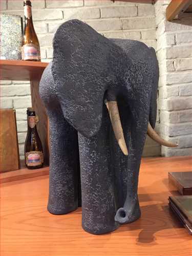 تندیس فیل بزرگ