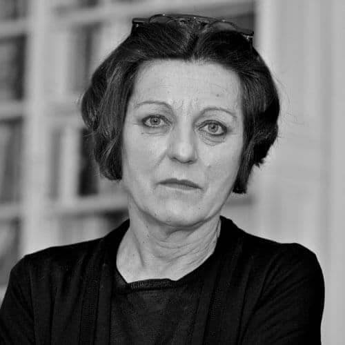 تصویر نویسنده کتاب اردوگاه عذاب