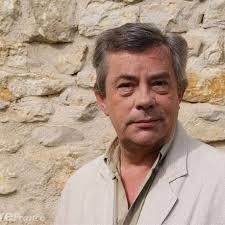 تصویری از نیوسنده کتاب بیشعوری