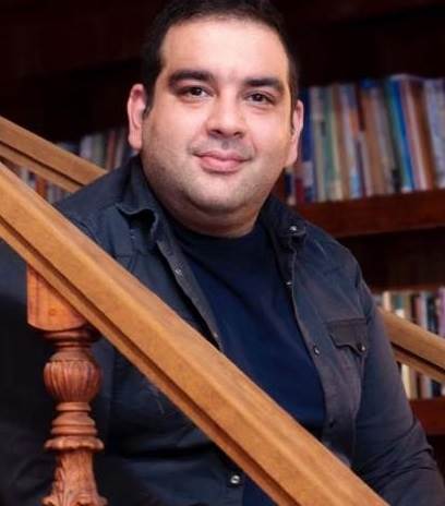 جفت پا وسط تاریخ