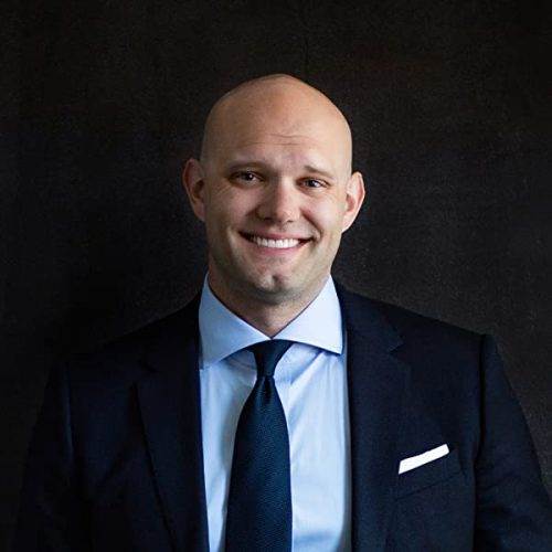 تصویر نویسنده کتاب قدرت شروع ناقص