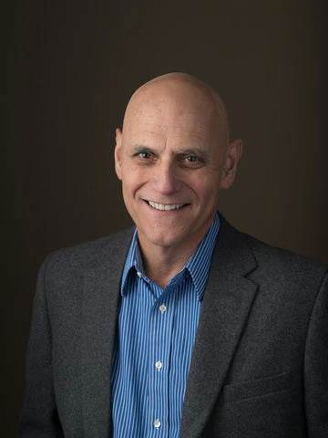 از ذهنت بيرون بيا و زندگي کن