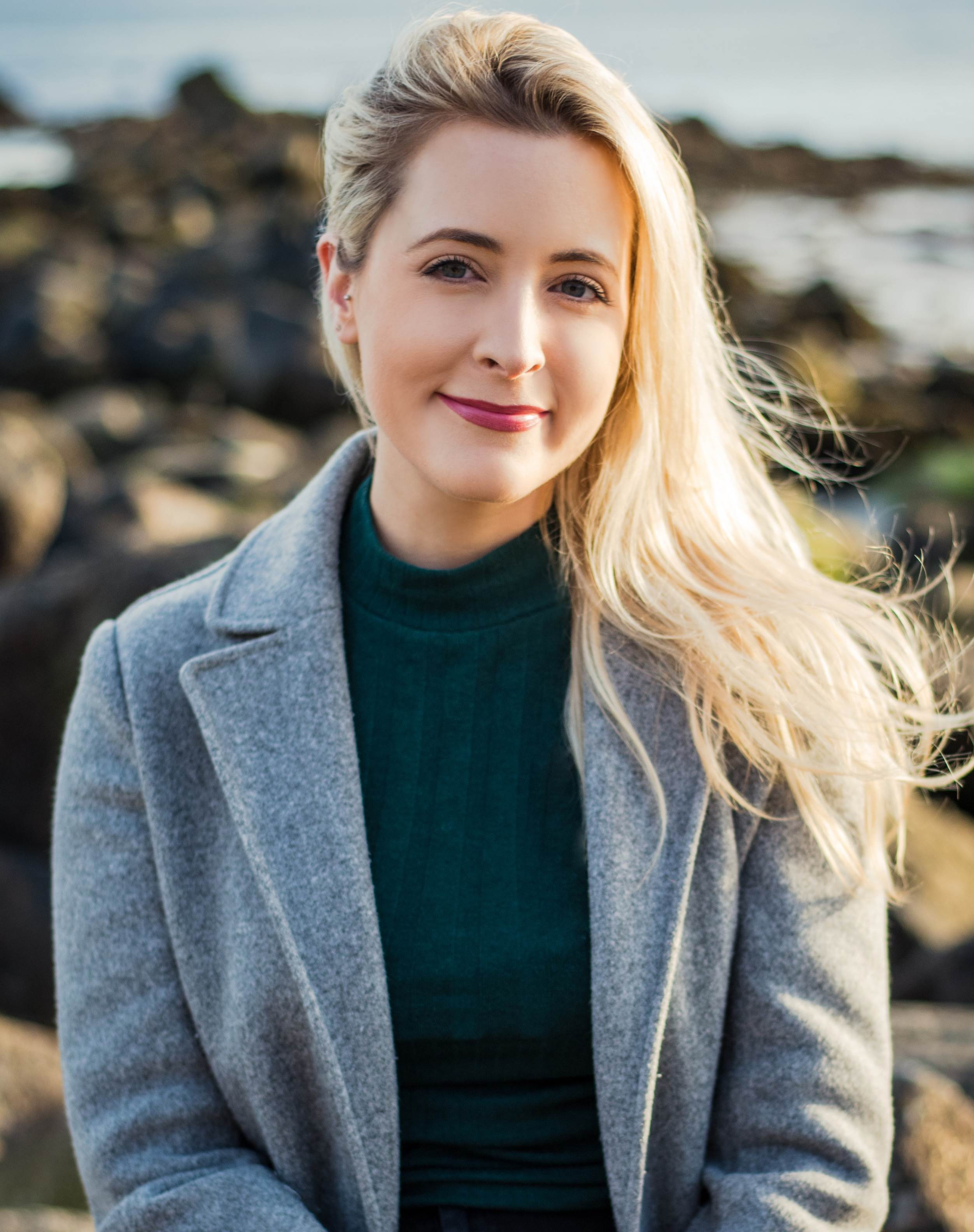 Twin Crowns تاج دو قلوها