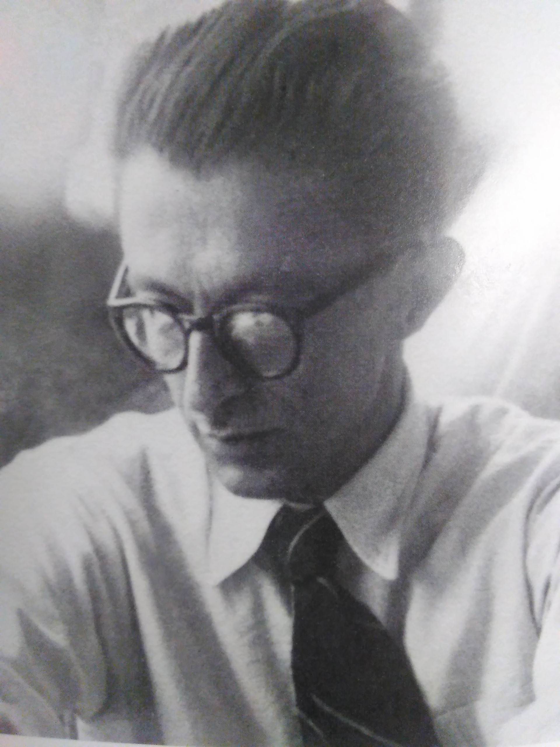 صادق هدايت : مرگ در پاريس