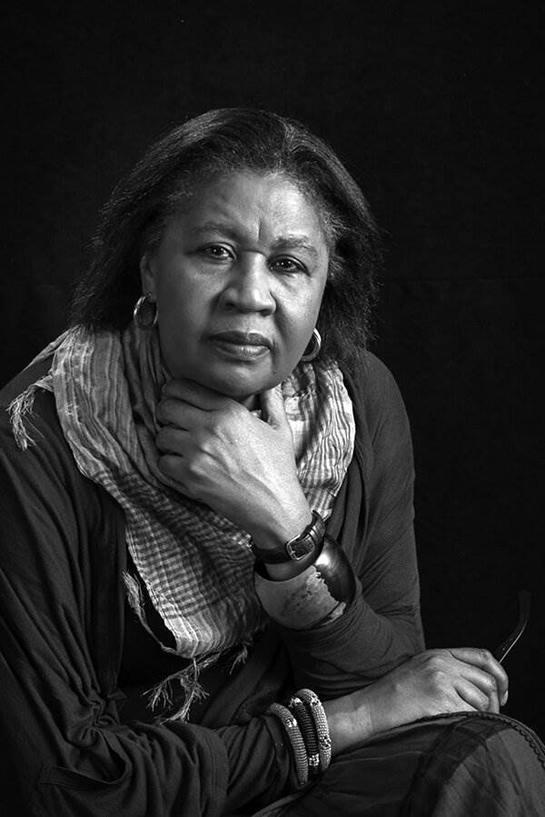 کتاب یک وجب خاک