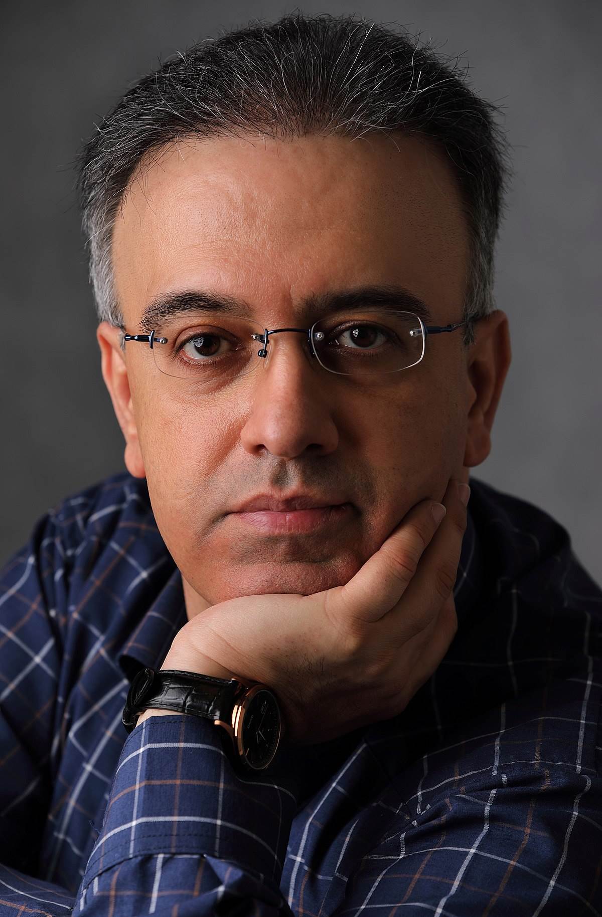 خانه اي در تاريکي