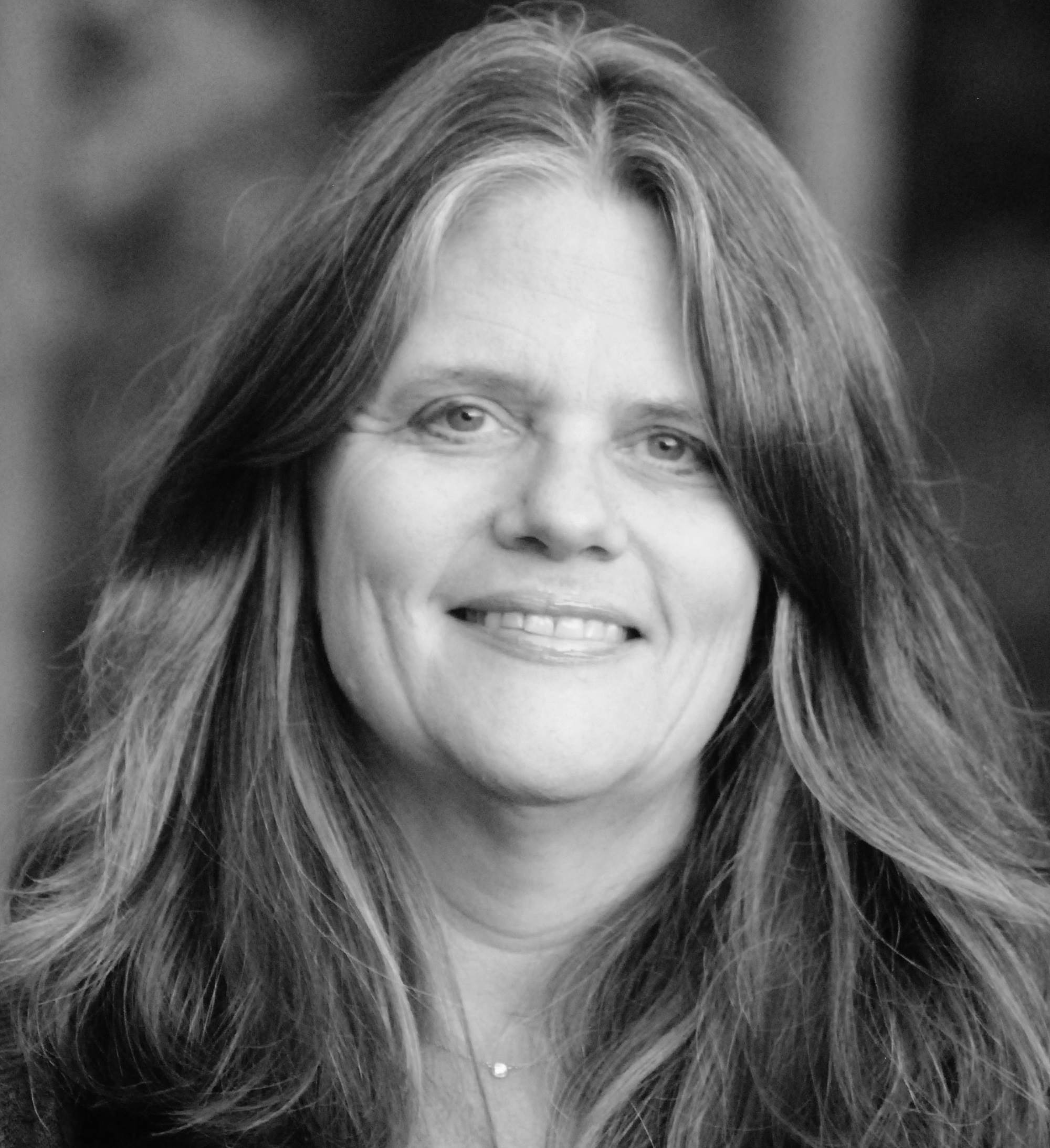 نویسنده کتاب پسری که عاشق ریاضی بود